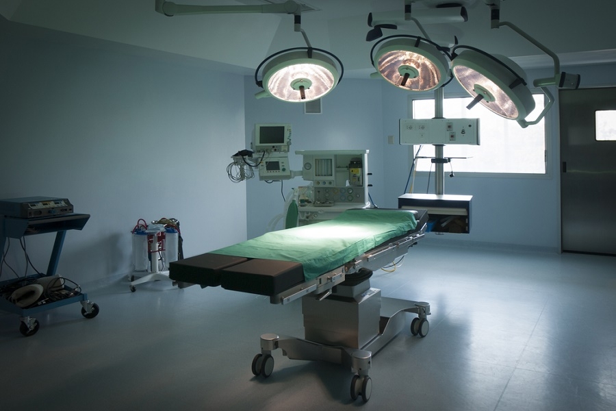 Τα χειρουργεία του Νοσ. Αγ. Όλγα «δανείζονται» ιδιώτες και συνταξιούχοι γιατροί