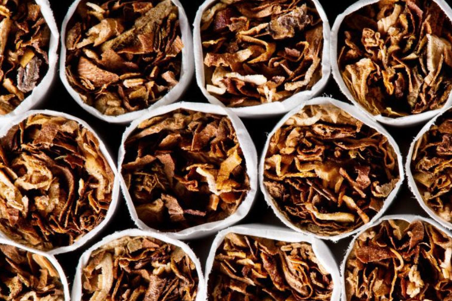 Έρχεται πακέτο «κονσέρβα» για τις καπνοβιομηχανίες