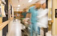 Στο μισό ο αριθμός των γιατρών σε νοσοκομεία της Θεσσαλίας