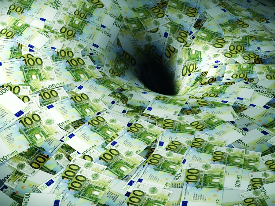 Ερευνάται η προέλευση 5 εκ. ευρώ που βρέθηκαν σε λογαριασμούς γιατρού του ΕΣΥ