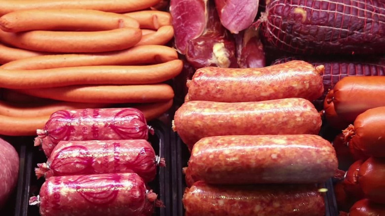 Τι συνιστούν οι ειδικοί για τη πιθανή καρκινογένεση απ’ το κόκκινο κρέας