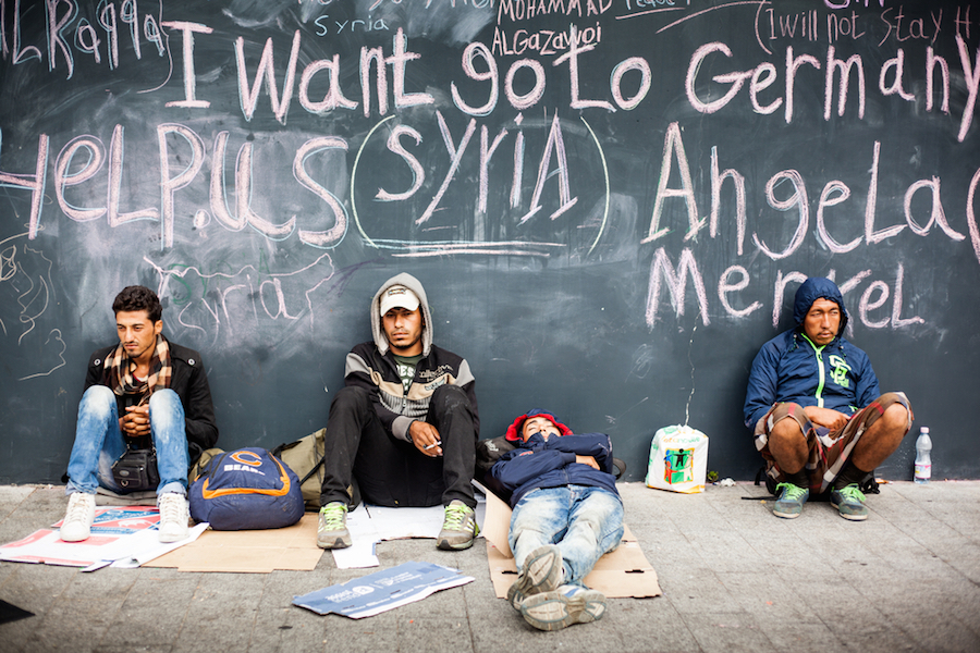 Προσφυγική κρίση: «Τα ωραία λόγια πρέπει να συνοδεύονται και από συγκεκριμένες πράξεις»