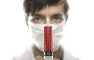 Γιατροί “συνένοχοι” του αντιεμβολιαστικού κινήματος