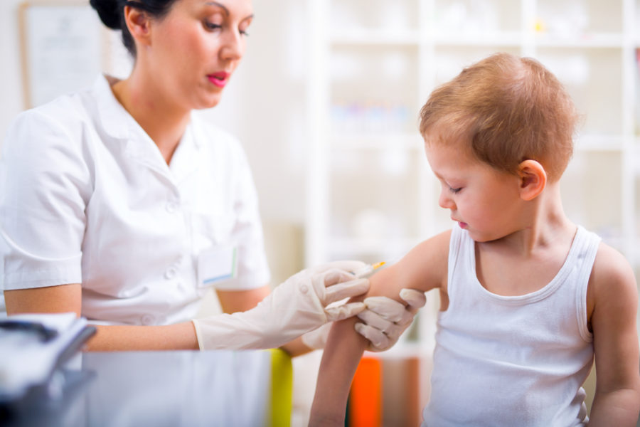 Mylan: Έγκαιρη η παράδοση των εμβολίων