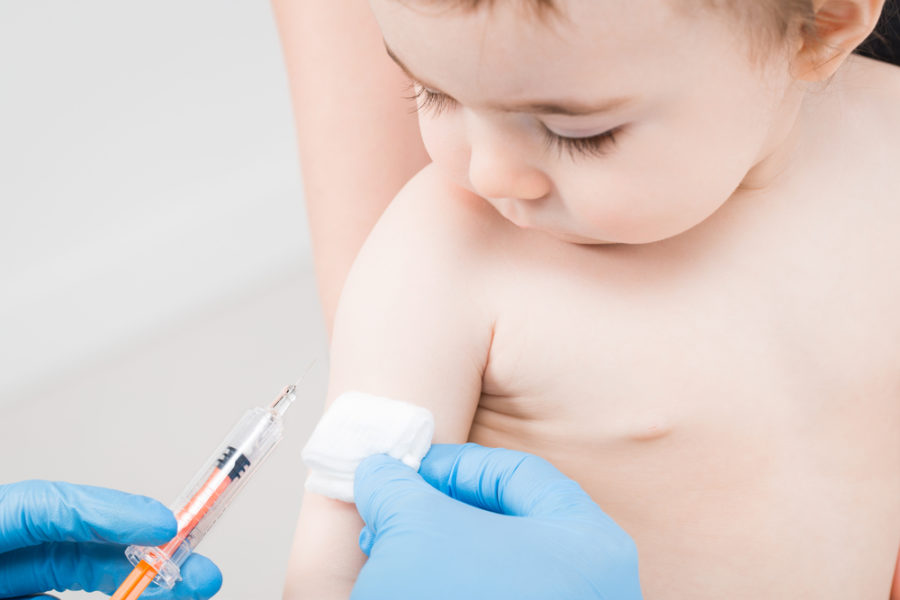 Από τι κινδυνεύει το παιδί μου αν δεν εμβολιαστεί