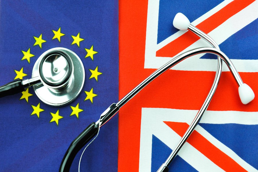 Σε κίνδυνο η επάρκεια φαρμάκων από ένα Brexit χωρίς συμφωνία
