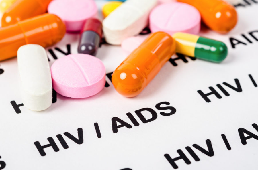 Επί ποδός η «Θετική Φωνή» για την πώληση  μη εγκεκριμένου σκευάσματος για την θεραπεία του HIV