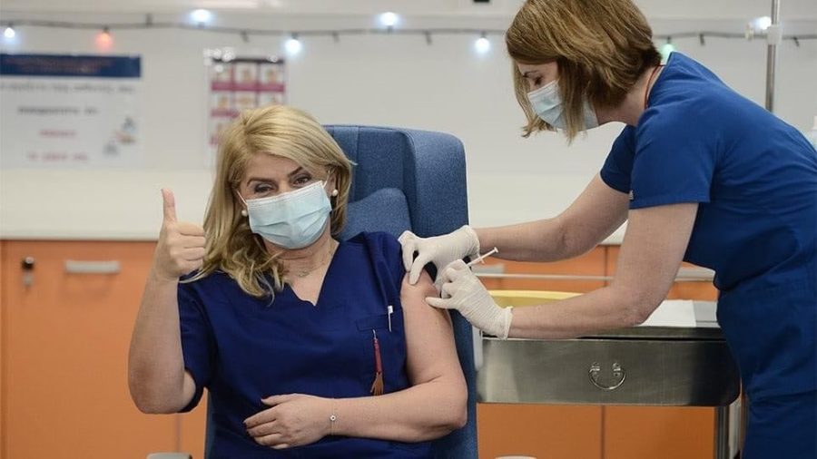 Άρχισε ο εμβολιασμός στην Ελλάδα