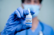 COVID-19: Πόσο διαρκεί η προστασία των εμβολίων