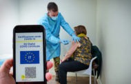 Πρόταση Μητσοτάκη: Μόνο με 3η δόση εμβολίου να ταξιδεύουν οι άνω των 60 ετών στην Ε.Ε.