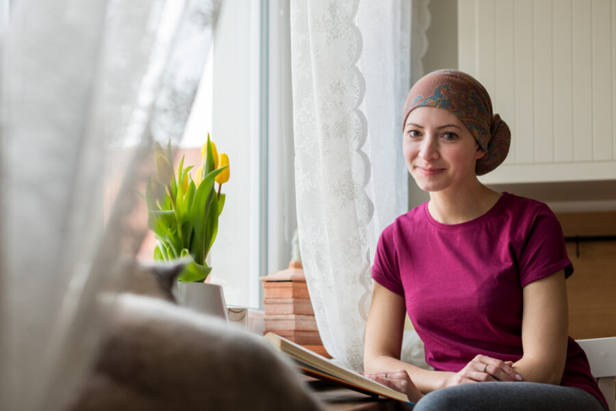 Πρόγραμμα χορήγησης θεραπειών σε καρκινοπαθείς στο σπίτι με την υποστήριξη της Roche Hellas