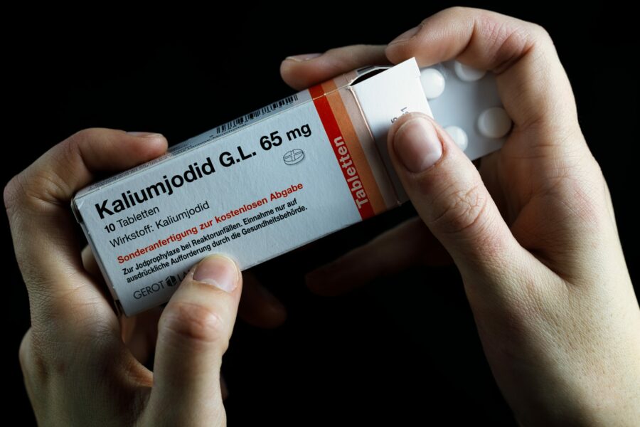 Οι φαρμακοποιοί προειδοποιούν για τα χάπια ιωδίου