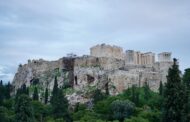 Όμιλος Ευρωκλινικής: Δωρεά αυτόματου απινιδωτή στον Αρχαιολογικό Χώρος της Ακρόπολης