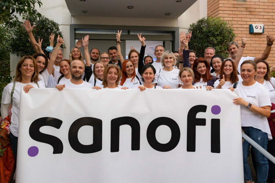 Εργαζόμενοι της Sanofi Ελλάδας μαγείρεψαν 200 μερίδες φαγητού για την «Κιβωτό του Κόσμου»