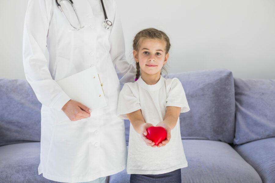 Καρδιολόγοι ενημερώνουν τα παιδιά πως να αποφύγουν τα καρδιαγγειακά νοσήματα
